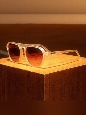 Goodr • Retro G Impromptu Disco Nap vintage sunglasses